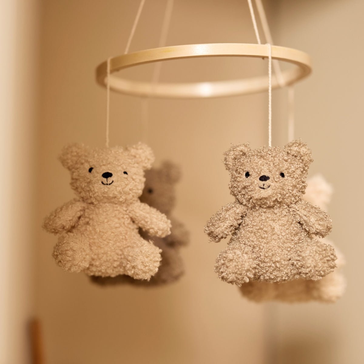 MOBILE POUR LIT BÉBÉ TEDDY BEAR - OLIVE GREEN / NATUREL - Lina et Compagnie